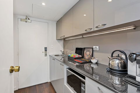 Stamford Plaza Adelaide - Newcastle Accommodation 41