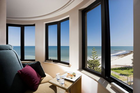 Stamford Grand Adelaide - Newcastle Accommodation 22