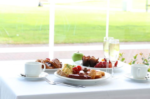 Stamford Grand Adelaide - Newcastle Accommodation 8