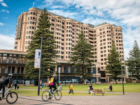 Stamford Grand Adelaide - Newcastle Accommodation 27