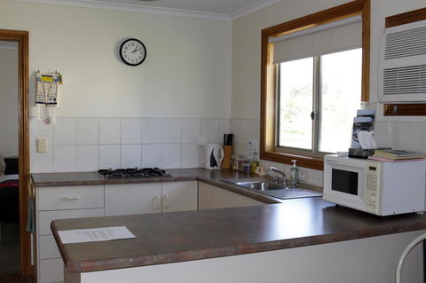 Cape Jervis Holiday Units - Newcastle Accommodation 22