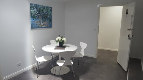 Aart Apartments - Newcastle Accommodation 12