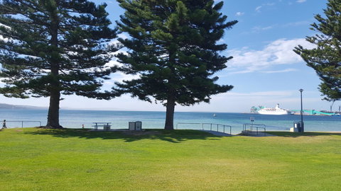 Aart Apartments - Newcastle Accommodation 2