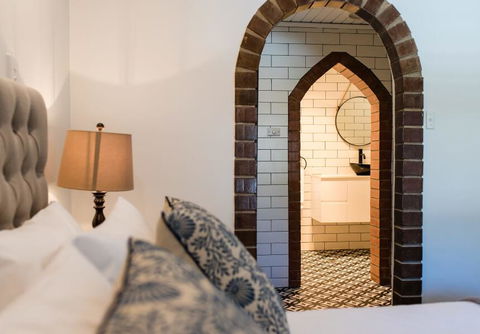 The Manor Basket Range - Newcastle Accommodation 3