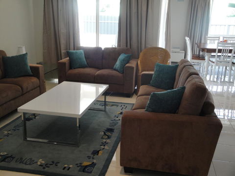 White Sands Retreat - Newcastle Accommodation 1