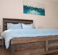 Smugglers Inn Studio Apartments - New Castle Tourism