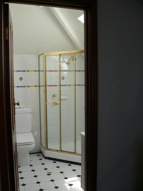 Brighton Beach House - Newcastle Accommodation 10