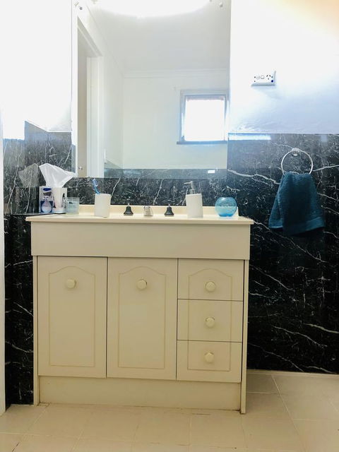 Aussie Opal Diggers Outback Retreat-Undergound - Newcastle Accommodation 20