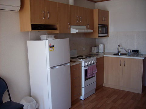 Jacko's Holiday Cabins - Newcastle Accommodation 1