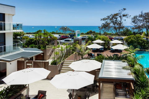Bayview Beachfront Apartments, In Town Right On The Beach - New Castle Tourism 11