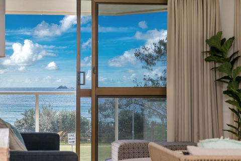 Bayview Beachfront Apartments, In Town Right On The Beach - New Castle Tourism 29
