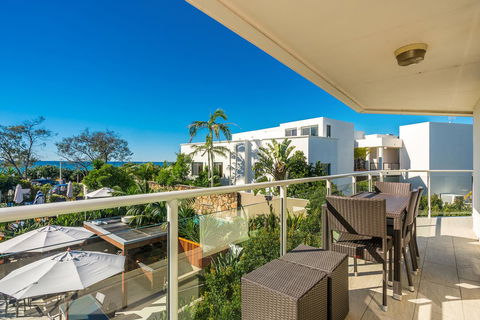 Bayview Beachfront Apartments, In Town Right On The Beach - New Castle Tourism 21