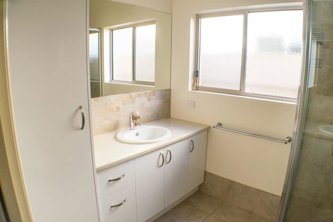 Longreach At Port Elliot - Newcastle Accommodation 22