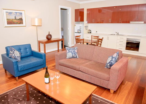 Whyalla Playford Apartments - Newcastle Accommodation 9