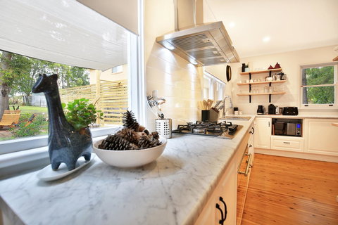 Hudson Bay @ Basin View-Pet Friendly-15 Mins To Hyams Beach - Newcastle Accommodation 6