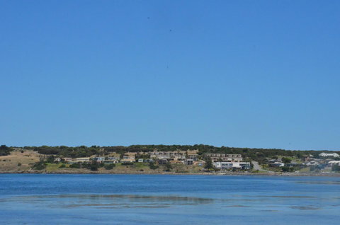 The Bluff Resort Apartments - New Castle Tourism 22