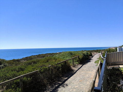Ochre Point Beach House On Moana Seafront - Newcastle Accommodation 18