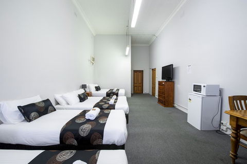 City Centre Motel Hotel - New Castle Tourism 10