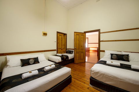 City Centre Motel Hotel - New Castle Tourism 34