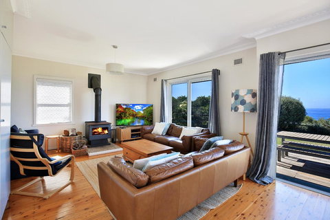 Culburra Beachhouse - Newcastle Accommodation 2