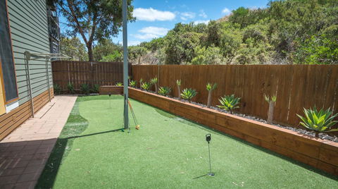 South Shores Villa 31 - South Shores Normanville - Newcastle Accommodation 9