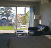2 Austinmer Studio - Newcastle Accommodation