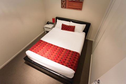 Mawson Lakes Hotel - New Castle Tourism 21