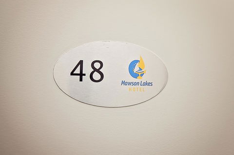 Mawson Lakes Hotel - New Castle Tourism 35