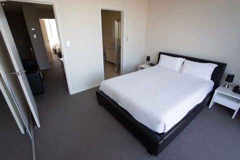 Mawson Lakes Hotel - New Castle Tourism 23
