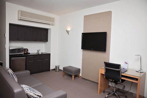 Mawson Lakes Hotel - New Castle Tourism 37