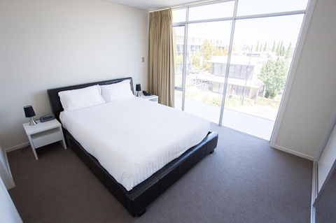 Mawson Lakes Hotel - New Castle Tourism 25