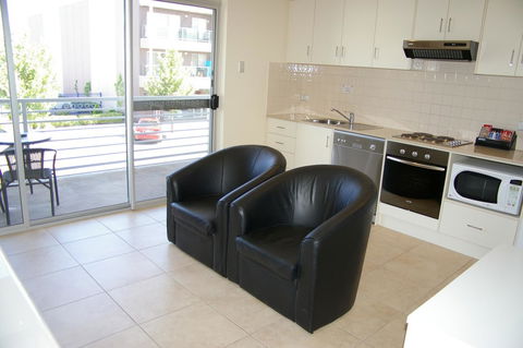 Mawson Lakes Hotel - New Castle Tourism 29