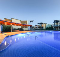 South Shores Trevally Villa 38 - South Shores Normanville - Newcastle Accommodation