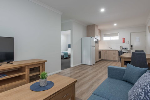 Jurien Bay Motel Apartments - Newcastle Accommodation 19