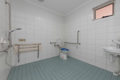 Jurien Bay Motel Apartments - Newcastle Accommodation 20