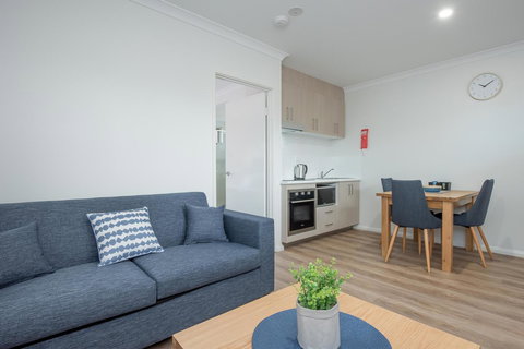 Jurien Bay Motel Apartments - Newcastle Accommodation 6