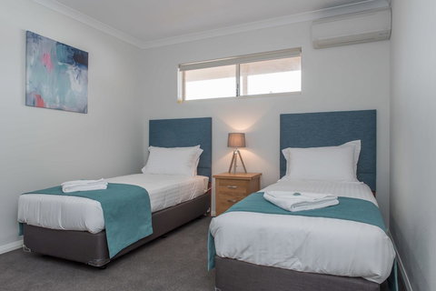 Jurien Bay Motel Apartments - Newcastle Accommodation 18