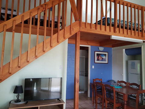 Mandurah Family Resort - New Castle Tourism 9