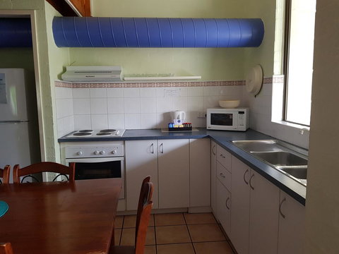 Mandurah Family Resort - New Castle Tourism 7