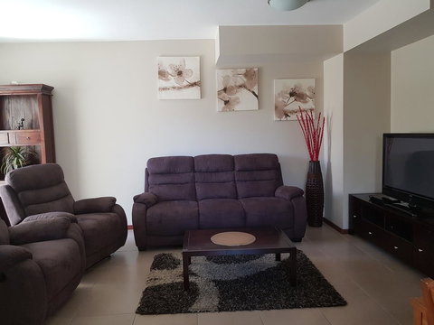 Mandurah Family Resort - New Castle Tourism 38