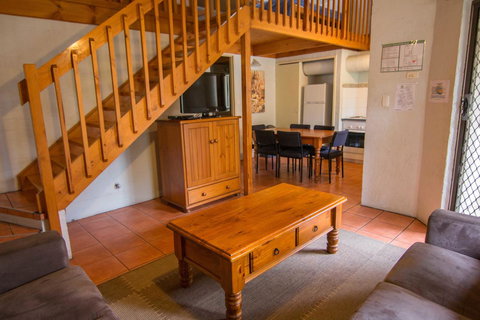 Mandurah Family Resort - New Castle Tourism 42