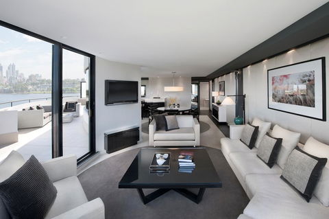 Crown Metropol Perth - Newcastle Accommodation 17