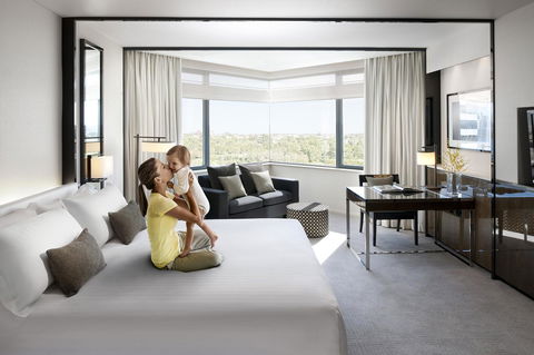 Crown Metropol Perth - Newcastle Accommodation 12