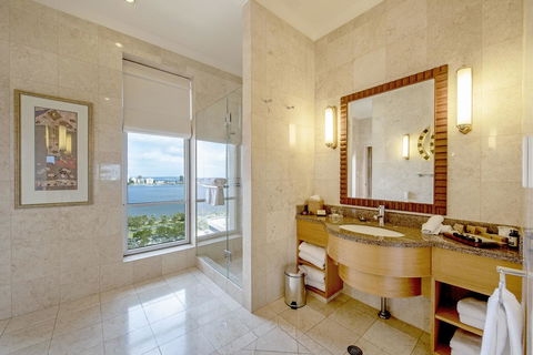 Duxton Hotel Perth - New Castle Tourism 13