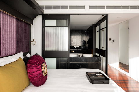 QT Perth - Newcastle Accommodation 32