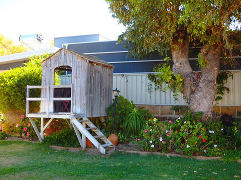 Lazy Lobster Holiday Units & Chalets - Newcastle Accommodation 21