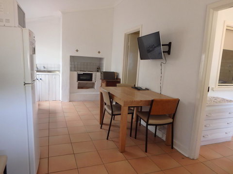 Lazy Lobster Holiday Units & Chalets - Newcastle Accommodation 15