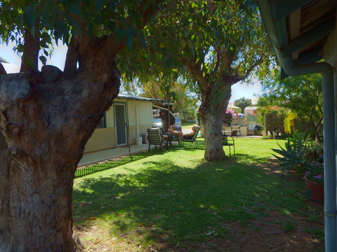 Lazy Lobster Holiday Units & Chalets - Newcastle Accommodation 32