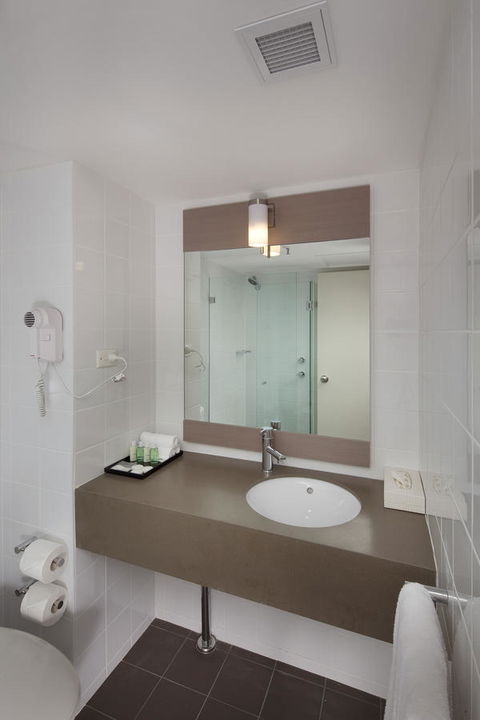 Ibis Perth - New Castle Tourism 27