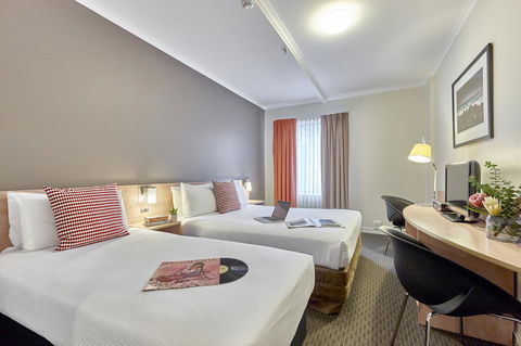 Ibis Perth - New Castle Tourism 8